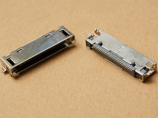 micro-USB-30S-107 (розетка на плату, 30 конт., для iPhone)