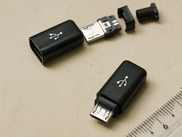 micro-USB-5P (вилка на кабель)