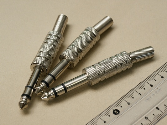 HPP-6,35-0057 (штекер JACK 6,3 мм стерео 80 мм никель)